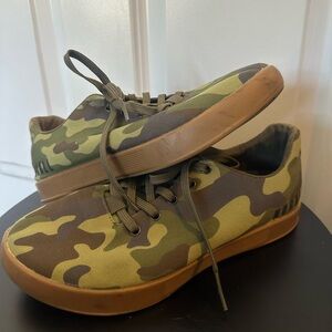 NOBULL camo canvas trainer shoes